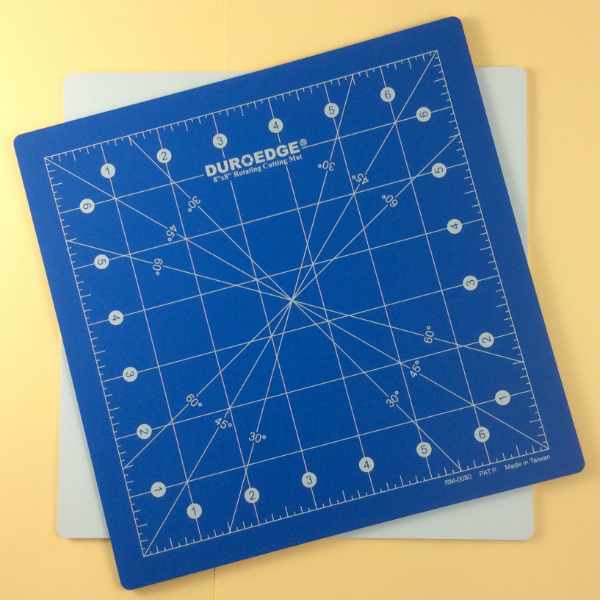 Rotating Cutting Mat (small) — Lina Patchwork